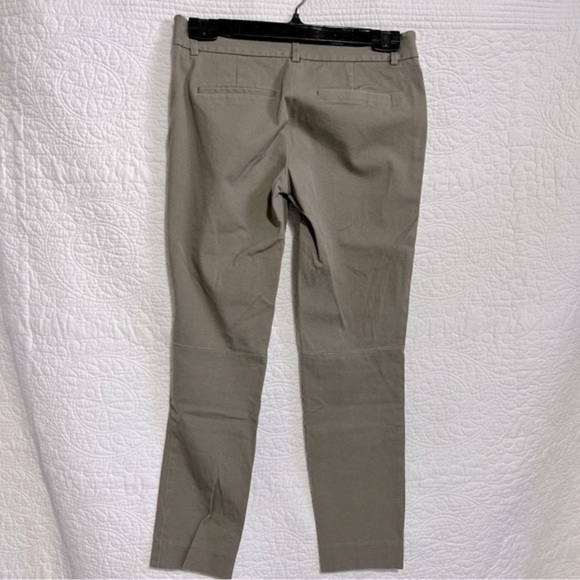 Babaton Women's Elliott Bi Stretch Oxford Tan Skinny Pants, Size 2 - Picture 2 of 10